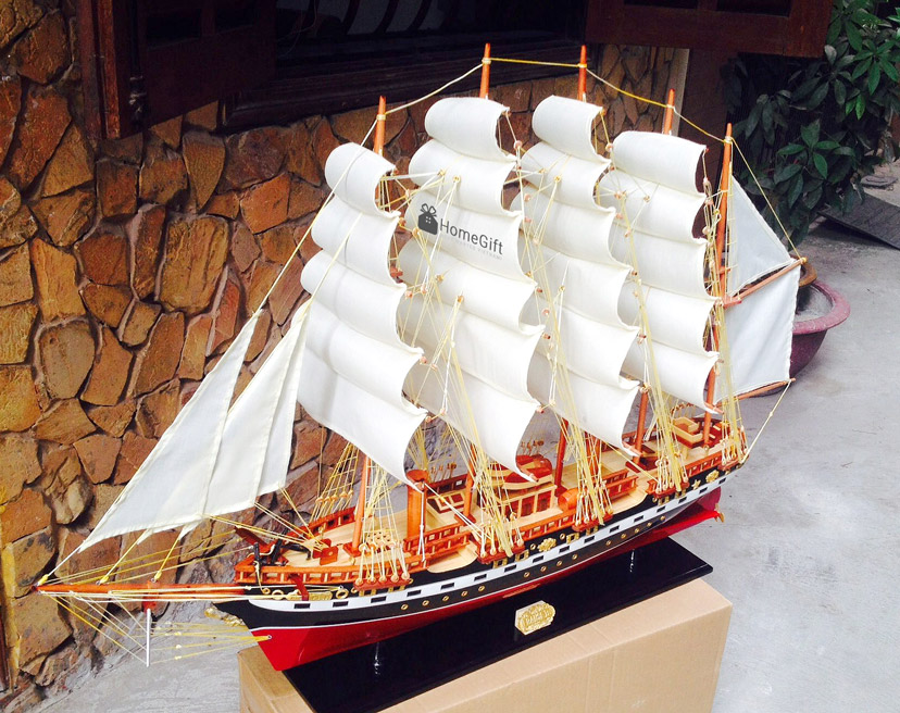Mô hình thuyền buồm gỗ món quà phong thủy dành tặng doanh nhân